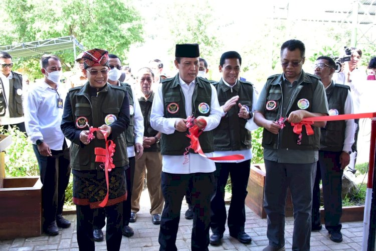 Implementasikan Strategi Pentahelix, BNPT Resmikan KTN dan Warung NKRI di Sumbawa